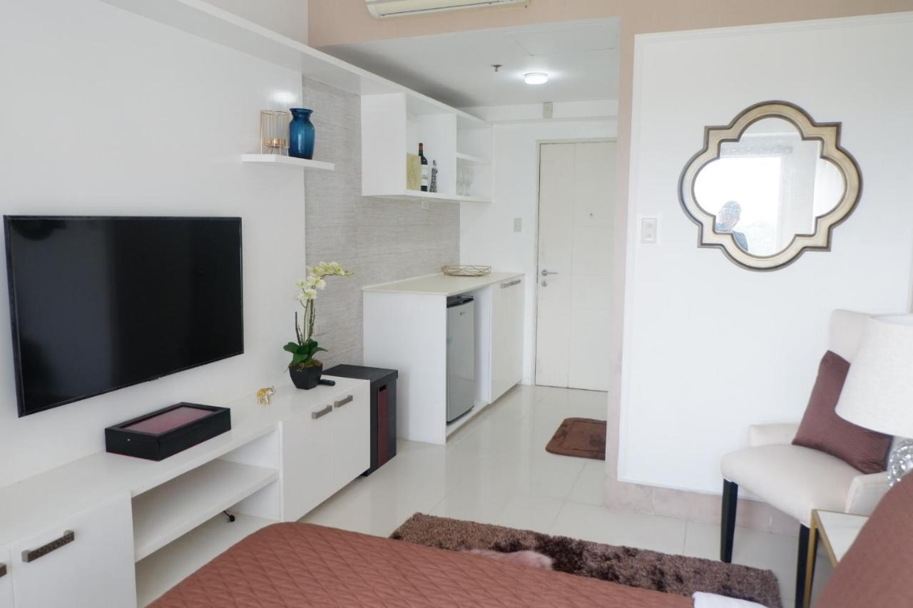 Sm Wind Residences Tower 2 Unit 342 Tagaytay City Exterior photo